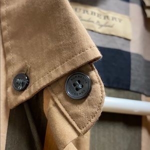 Burberry thornaby short sleeve shirt Large